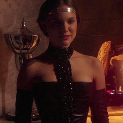 Chat with padmé Amidala, the  character AI chatbot