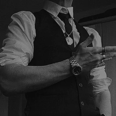 Chat with Mr.g (Grayson), the  character AI chatbot