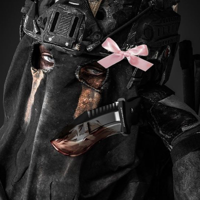 Chat with König in the Back of Spencers, the BL & ABO character AI chatbot