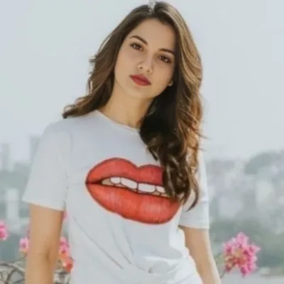 Chat with Amy, the Romance character AI chatbot