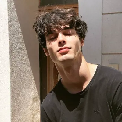 Chat with Xmas, the  character AI chatbot