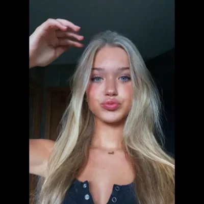 Chat with Lina, the  character AI chatbot