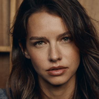 Chat with Cherie, the VTuber character AI chatbot