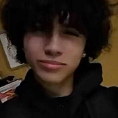 Chat with Colin Lee, the  character AI chatbot