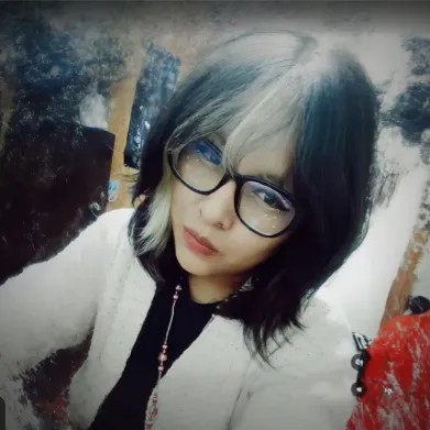 Chat with Anna lmc, the Romance character AI chatbot