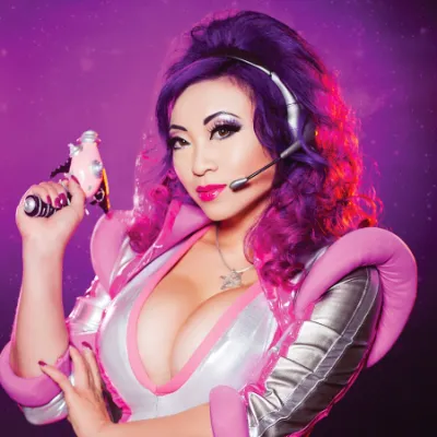 Chat with Yaya Han, the  character AI chatbot