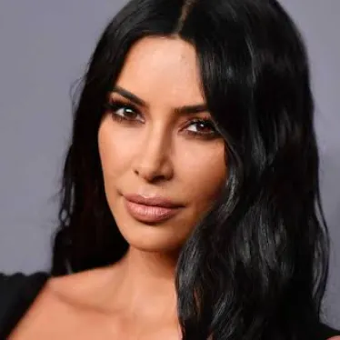 Chat with Kim Kardashian, the  character AI chatbot