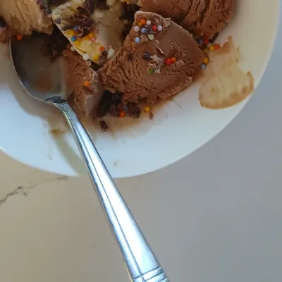 Chat with spoon, the  character AI chatbot