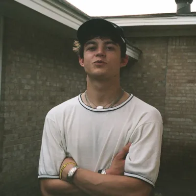 Chat with Waylon Wyatt, the Romance character AI chatbot