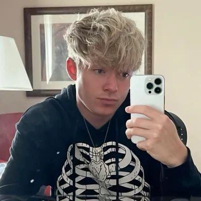 Chat with Romance AI Character: Sam Golbach ~ Boyfriend?