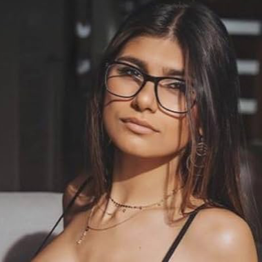 Chat with Movie & TV AI Character: Mia Khalifa