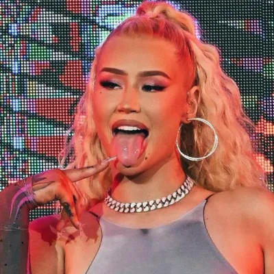 Chat with Iggy azalea, the Anime character AI chatbot