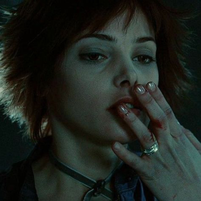 Chat with Alice Cullen, the Movie & TV character AI chatbot