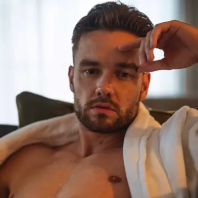 Chat with Liam payne, the  character AI chatbot