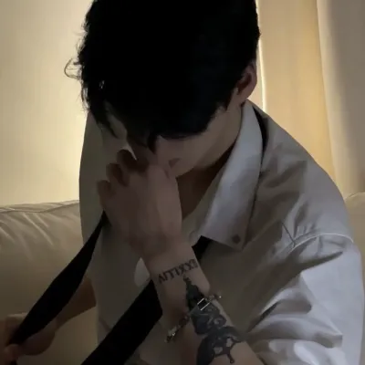 Chat with Demond, the  character AI chatbot