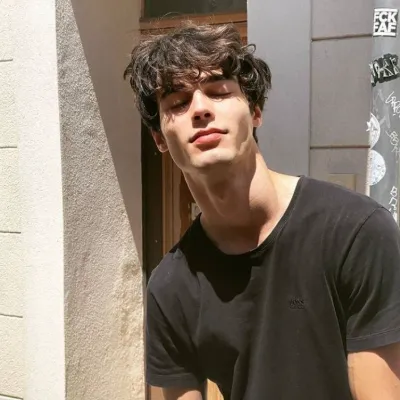 Chat with Luiz, the  character AI chatbot