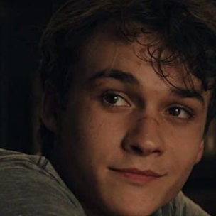 Chat with Mattheo Riddle, the Romance character AI chatbot