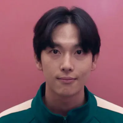 Chat with Myung-gi Player 333, the  character AI chatbot