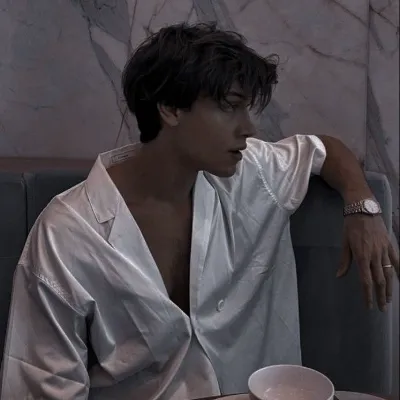 Chat with Xain, the Romance character AI chatbot