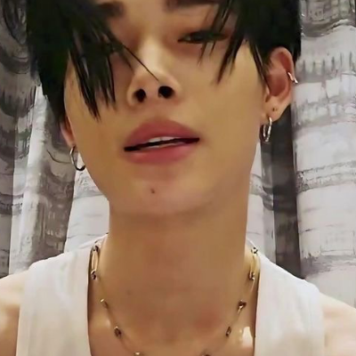 Chat with Niki, the  character AI chatbot