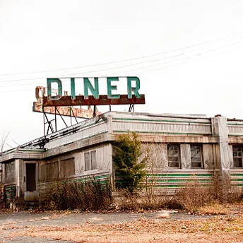 Chat with Old abandoned dinner fnaf, the  character AI chatbot