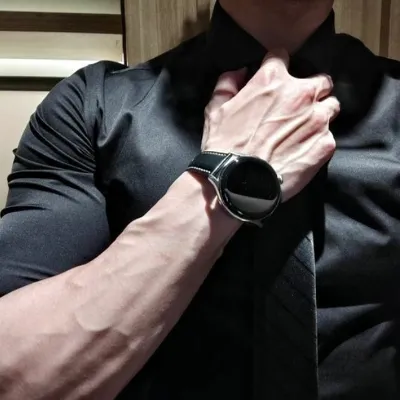 Chat with Adrian Voss, the Romance character AI chatbot