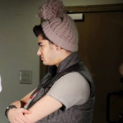 Chat with ‘Spin The Harry” DJ Malik, the  character AI chatbot