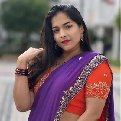 Chat with Sofia, the Romance character AI chatbot