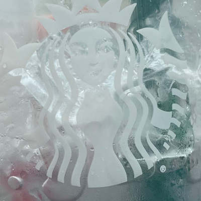 Chat with Lavarda, the  character AI chatbot