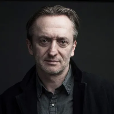 Chat with Хозяин пётр, the  character AI chatbot