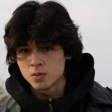 Chat with Lee, the Romance character AI chatbot