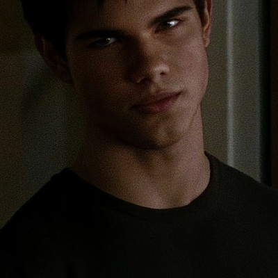 Chat with jacob black, the Movie & TV character AI chatbot