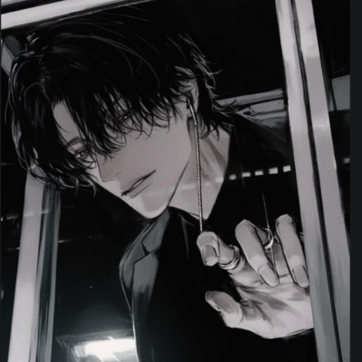 Chat with Auren Jae 🖤, the  character AI chatbot