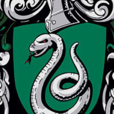 Chat with Tom Riddle🖤, the  character AI chatbot