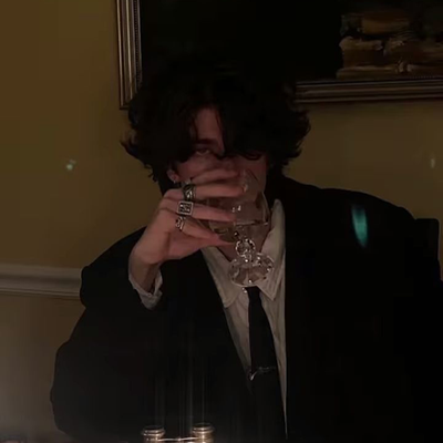 Chat with Axel, the  character AI chatbot