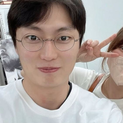 Chat with roh jae-won, the  character AI chatbot