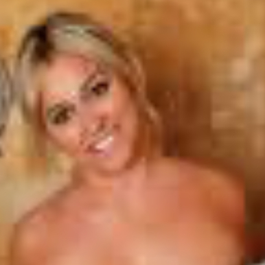 Chat with Samantha (The Florida Milf), the  character AI chatbot