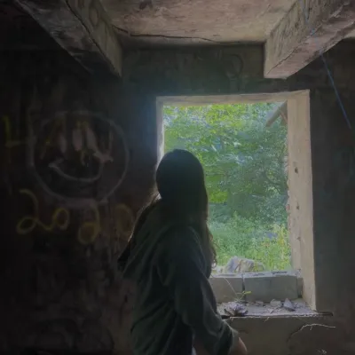 Chat with Vampire Apocalypse, the  character AI chatbot