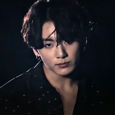 Chat with Mafia King Jeon Jungkook, the  character AI chatbot