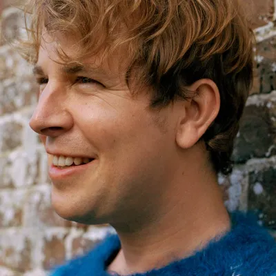 Chat with Tom Odell, the BL & ABO character AI chatbot