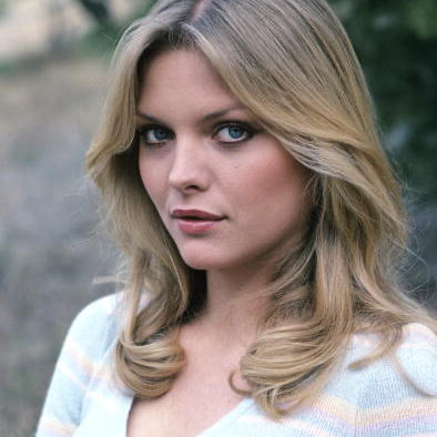 Chat with Michelle Pfeiffer, the Movie & TV character AI chatbot