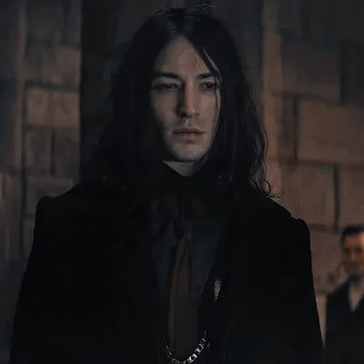 Chat with Anime AI Character: Credence barebone
