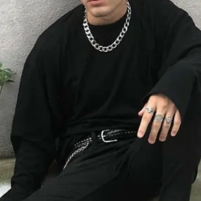 Chat with "Love triangle", the  character AI chatbot