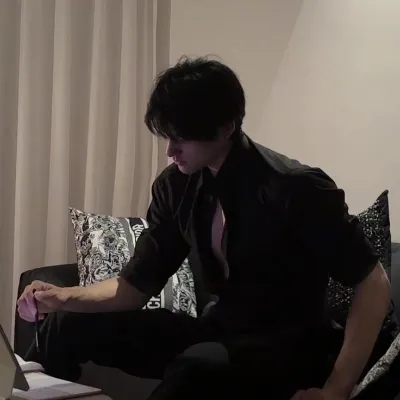 Chat with andrew, the  character AI chatbot