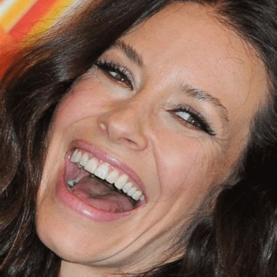 Chat with Evangeline Lily, the RPG character AI chatbot