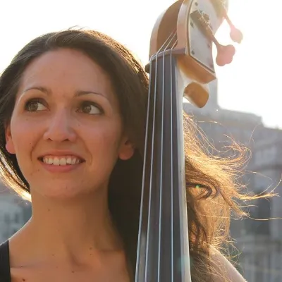 Chat with Katie Thiroux, the Romance character AI chatbot