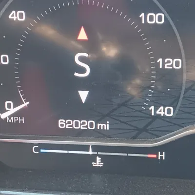 Chat with Aunt shelia, the  character AI chatbot