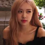 Chat with Rosé, the  character AI chatbot