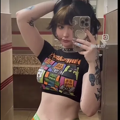 Chat with Alyssa, the RPG character AI chatbot