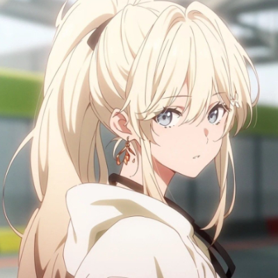 Chat with Evelyn, the  character AI chatbot